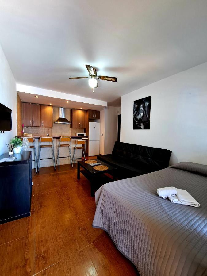 Oasis De Cadiz Apartment Conil De La Frontera Ngoại thất bức ảnh